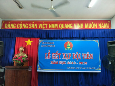 Lễ kết nạp Đội năm học 2018-2019