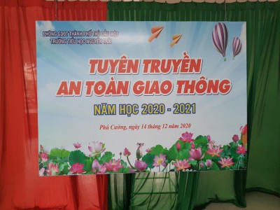 Tuyên truyền, giáo dục pháp luật về An toàn giao thông cho học sinh trường TH Nguyễn Trãi